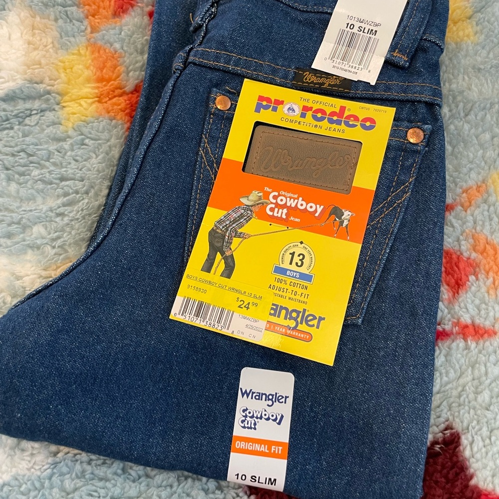 Boys NWT Wrangler 13MWZ Cowboy Jeans Size 10 Slim